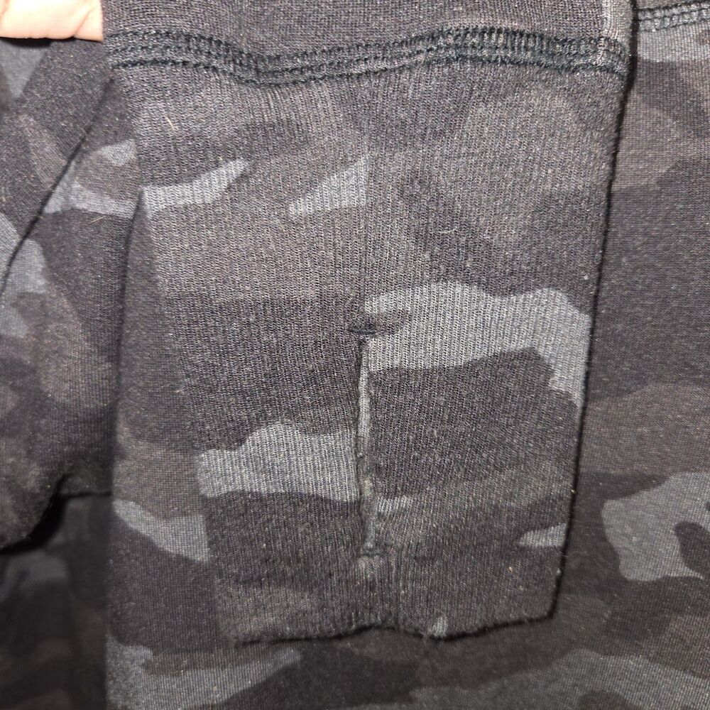 Athleta Coaster Luxe Grey Camo Sweatshirt L EUC Pullover Oversized Thumbhole Top - Picture 3 of 6